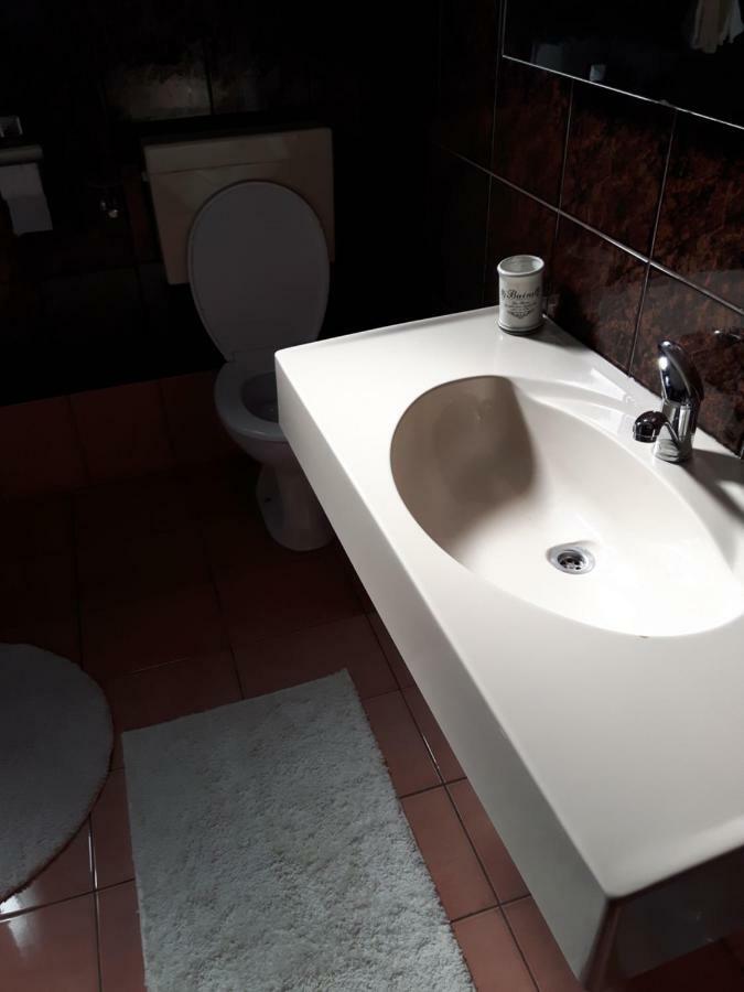 Apartman Petra & Tena سلوني المظهر الخارجي الصورة