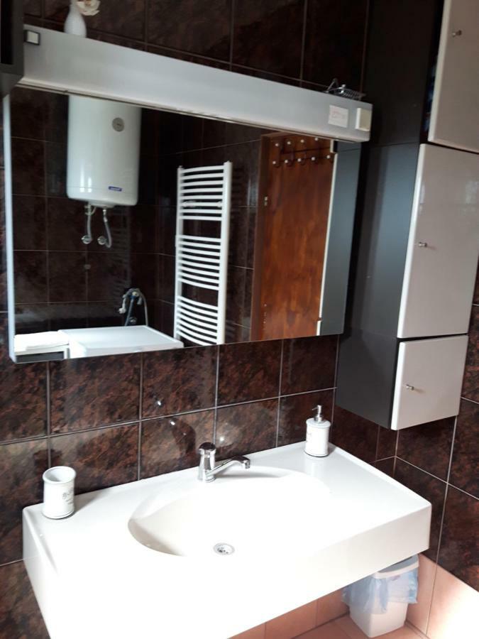 Apartman Petra & Tena سلوني المظهر الخارجي الصورة